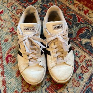 Womens Adidas Cloudfoam Grand Court Sneaker Size 9